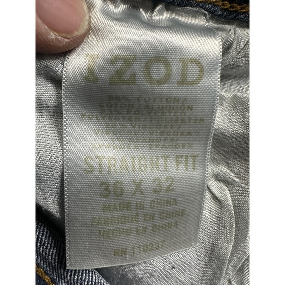 Izod Jeans Mens 36x32 Blue Straight Fit Denim Classic Button Fly Vintage Style - Picture 3 of 14